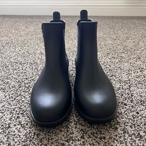 🖤black boots. size 8.5